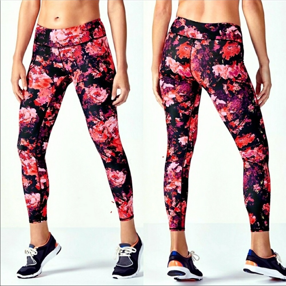 Fabletics Salar Floral Workout Yoga Leggings Small NWOT